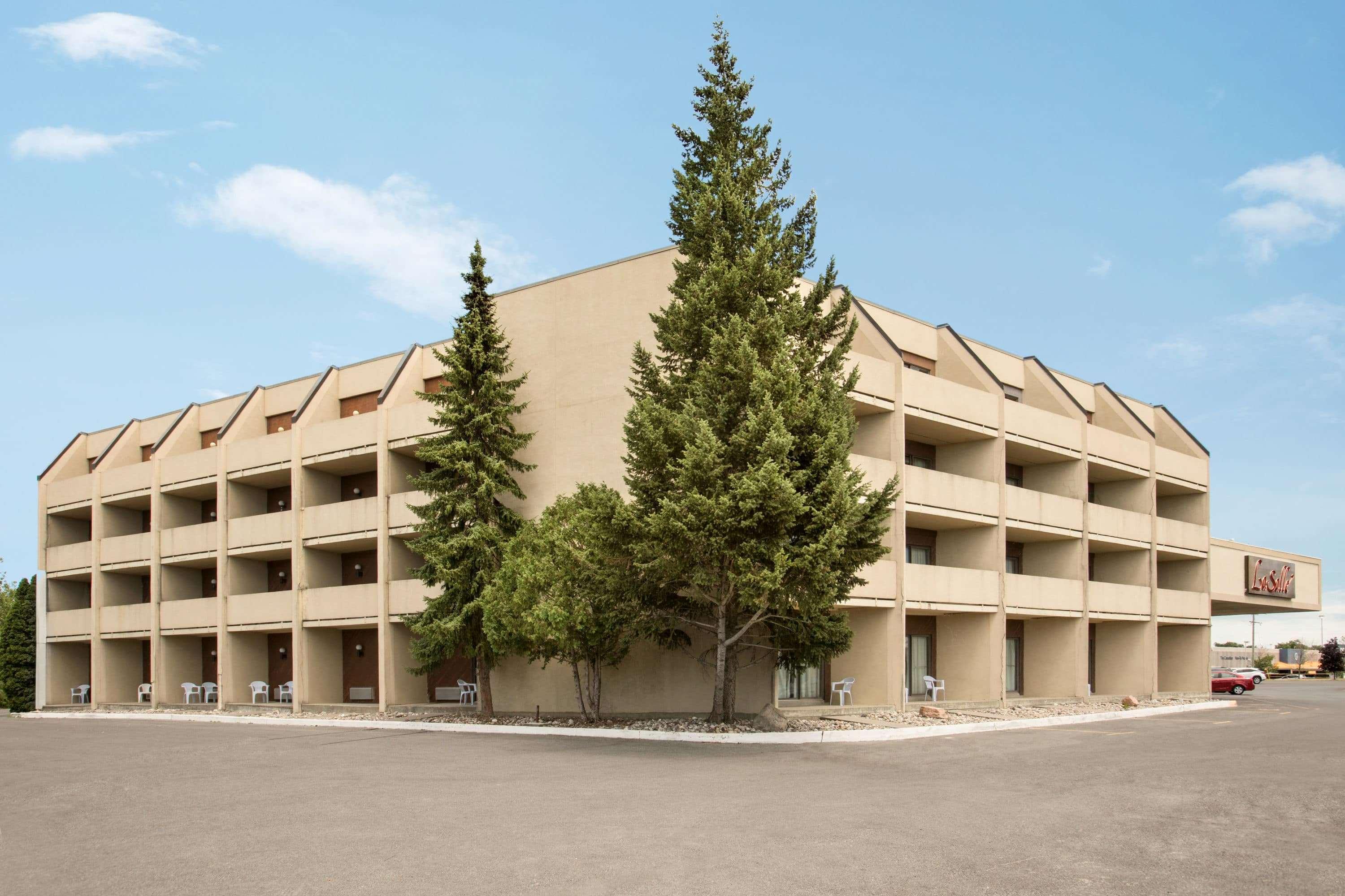 Travelodge Hotel By Wyndham Kingston Lasalle Екстер'єр фото