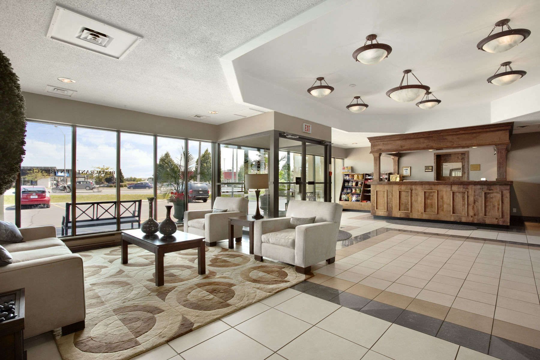 Travelodge Hotel By Wyndham Kingston Lasalle Екстер'єр фото
